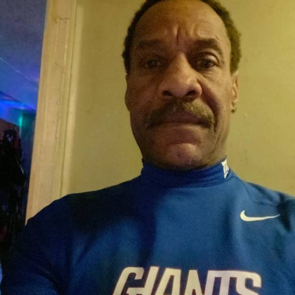 Meet your Posher, Andrew - Picture 1 of 1